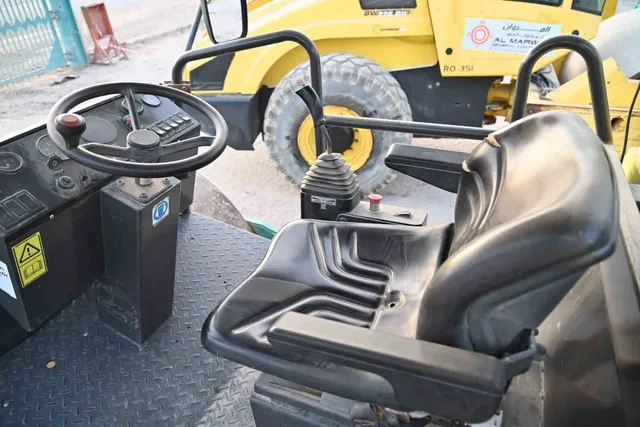 2017 Ammann ASC 100 Single Drum Roller Cabin View - RO-0329