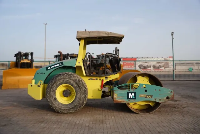 2017 Ammann ASC 100 Single Drum Roller Right View - RO-0329