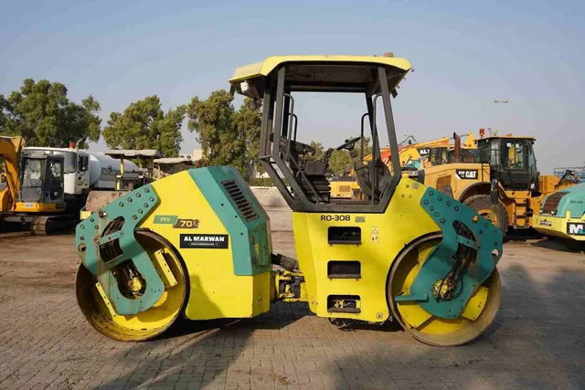 2017 Ammann AV70X Articulated Tandem Roller Right View