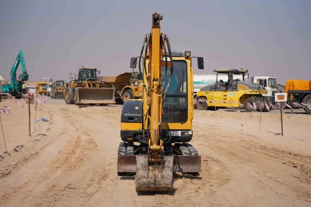 2017 Yuchai YC35-8 Mini Excavator Front View - EX-0388