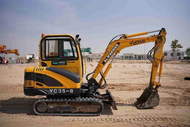 2017 Yuchai YC35-8 Mini Excavator Right View - EX-0388