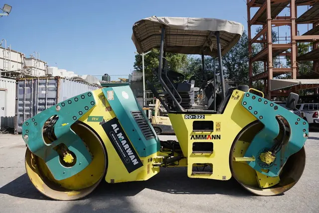 2017 Ammann AV110X Articulated Tandem Roller Right Side View