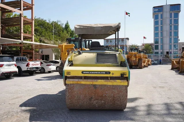 2017 ammann AV110X tandem roller rear view