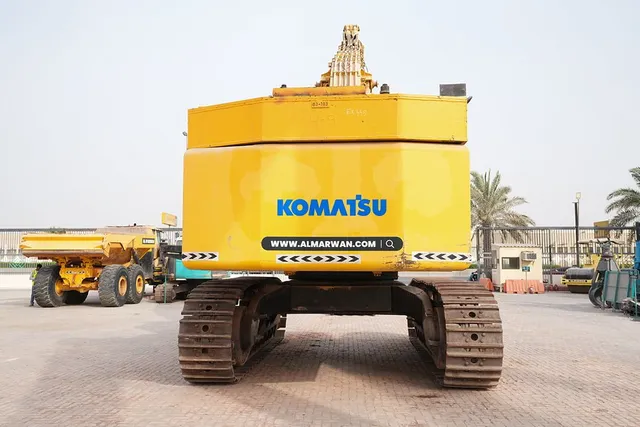 2017 Komatsu PC850SE-8R1 Long Boom Excavator Rear View