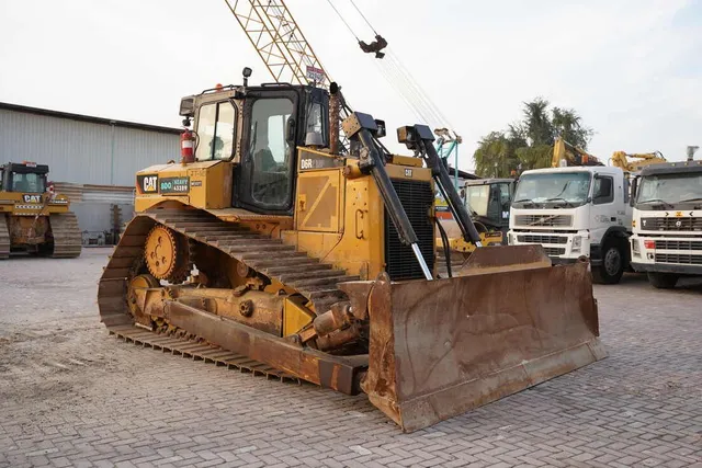 2020 Cat D6R2 LGP Bulldozer-for Sale front right view