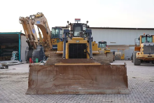 2020 Cat D6R2 LGP Bulldozer-for Sale front view