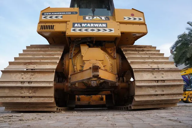 2020 Cat D6R2 LGP Bulldozer-for Sale undercarriage view