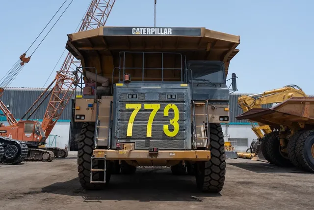 2019 Caterpillar 777E Rigid Dump Truck Front View