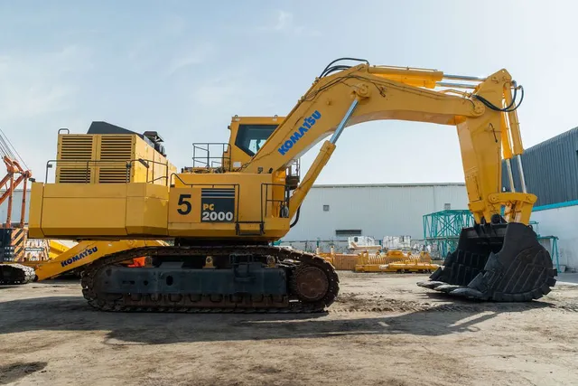 2019 Komatsu PC2000-8 Excavator Right Side View