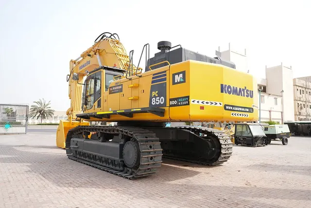 2019 Komatsu PC850-8R1 Track Excavator Rear Left View