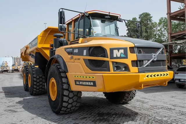 2019 volvo A40G dump truck front Right Image