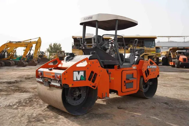 2020 Hamm HD99 Double Drum Roller Rear Right View