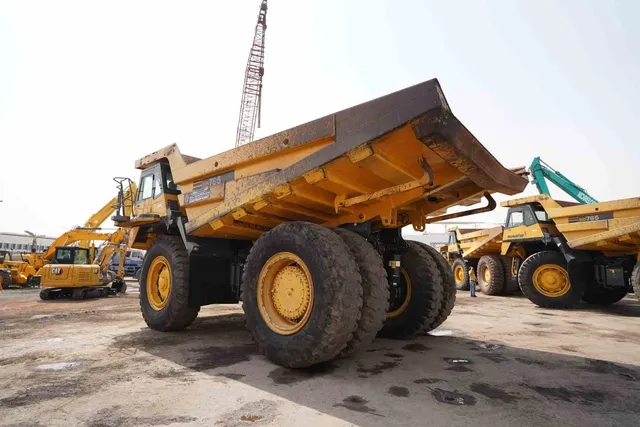 2020 Komatsu HD785-7 Rigid Dump Truck Rear Left View - RD-0490