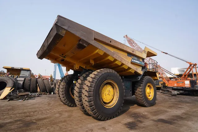 2022 Komatsu HD785-7 Rigid Dump Truck Rear Right View