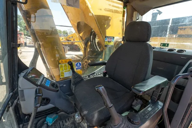 2020 Komatsu PC850-8R1 Long Boom Excavator Inside Cabin View
