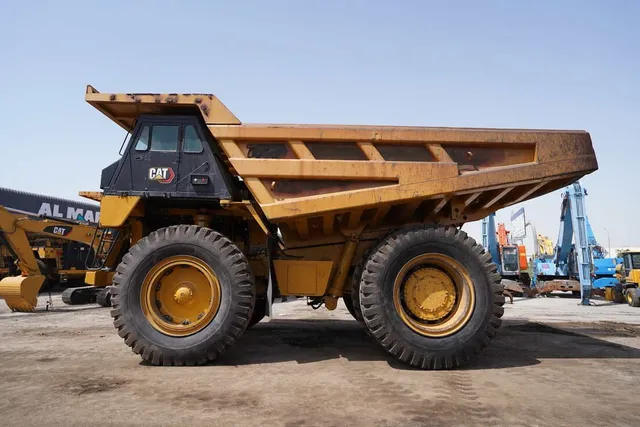 2021 Cat 777E Rigid Dumper Truck -Left side view