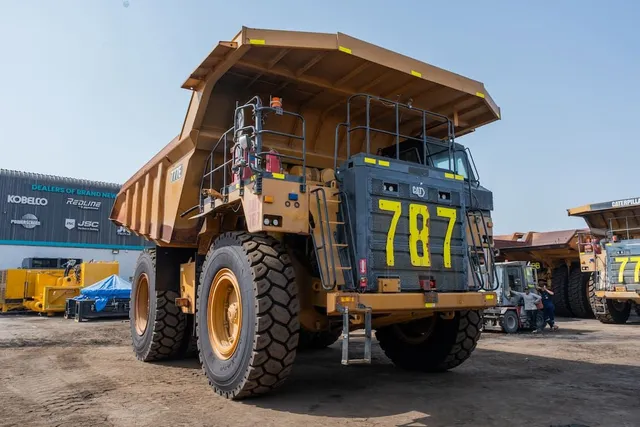 2021 Caterpillar 777E Rigid Dump Truck Front Right Side View