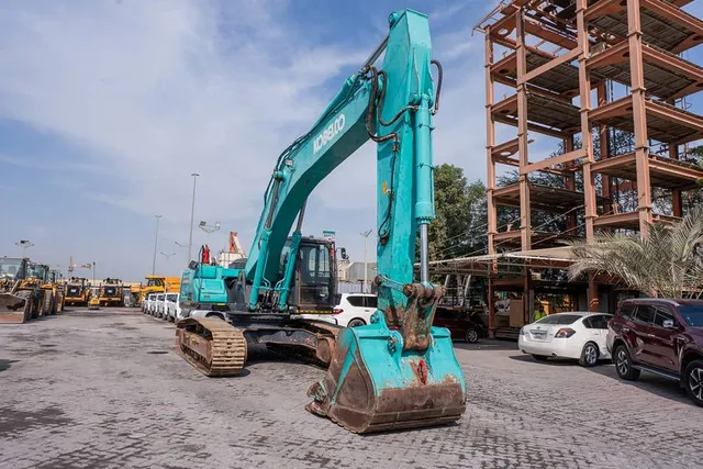 2021 Kobelco SK350LC-10 Track Excavator Front Right View
