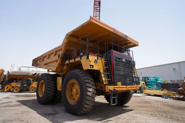 2022 Cat 777E Dumper Truck for Sale-Front-right-view