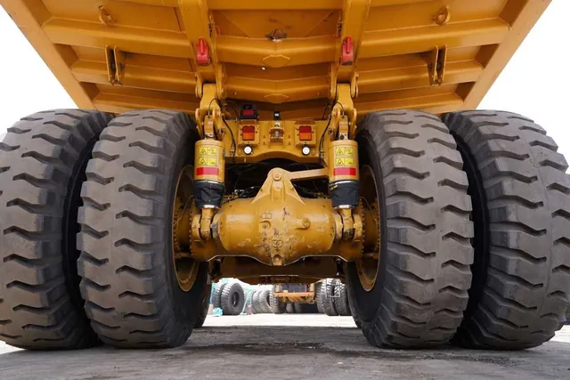 2022 Cat 777E Dumper Truck for Sale -Undercarriage view