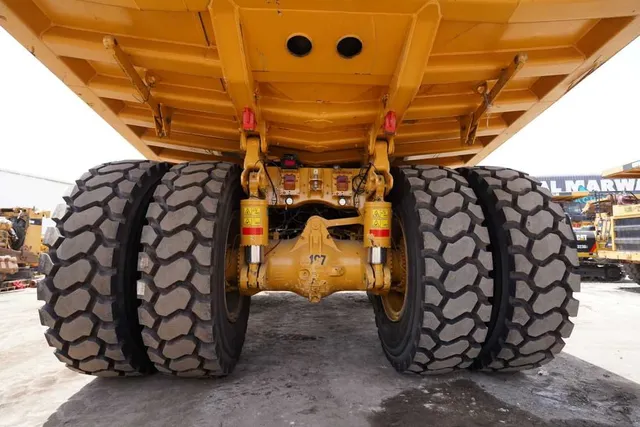 2022 Cat 777E Off-road Dump Truck-Undercarriage view