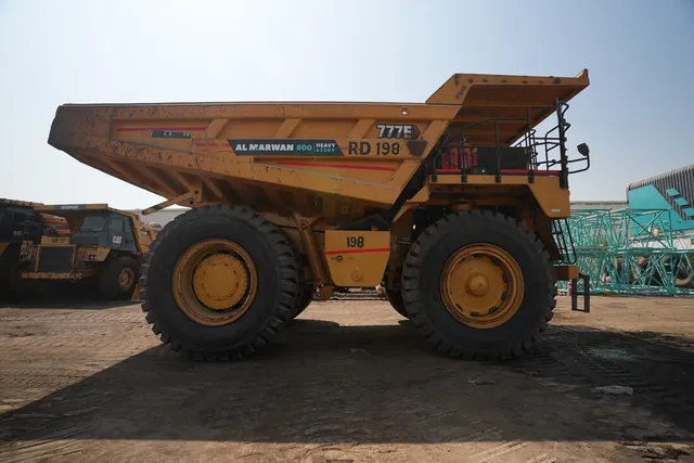 2022 Cat 777E Rigid Dump Truck Right Side View