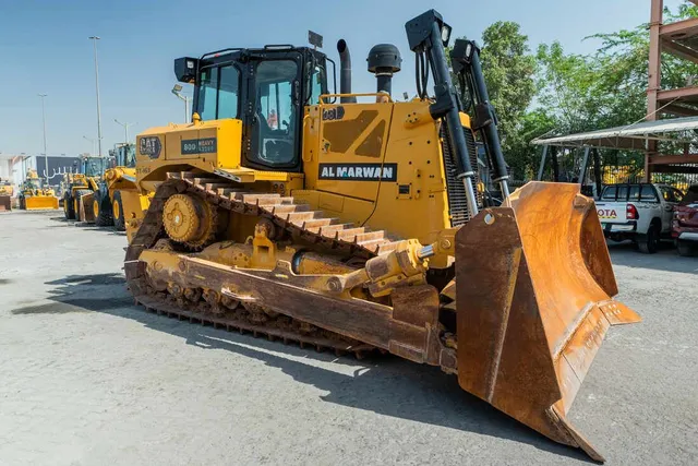2022 Cat Bulldozer Front Right View
