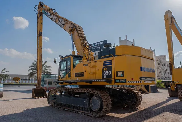 2023 Komatsu PC850-8R1 Long Boom Excavator Rear Left View