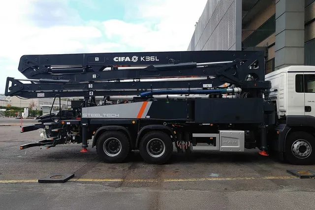 Cifa K36L Concrete Pump Truck right side view