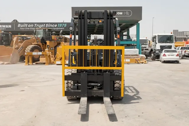 2025 Socma HNF50C Diesel Forklift Front View