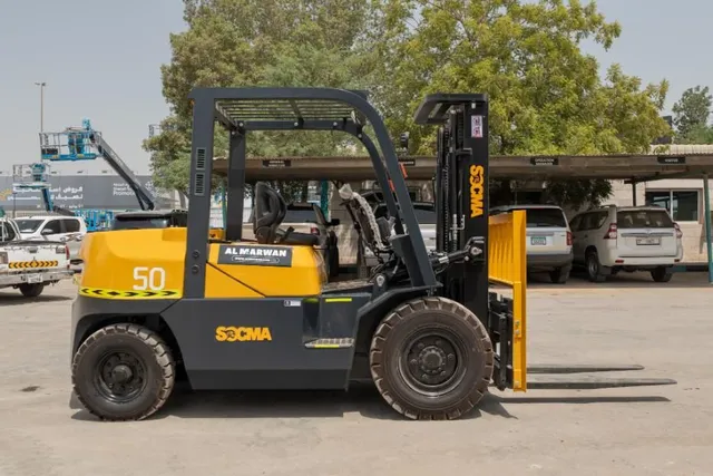 2025 Socma HNF50C Diesel Forklift Right Side View