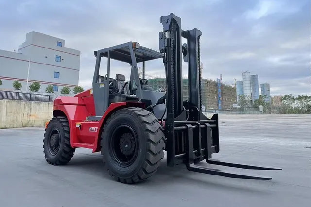 2025 Socma HNFY-50 Rough Terrain Forklift Front Right View