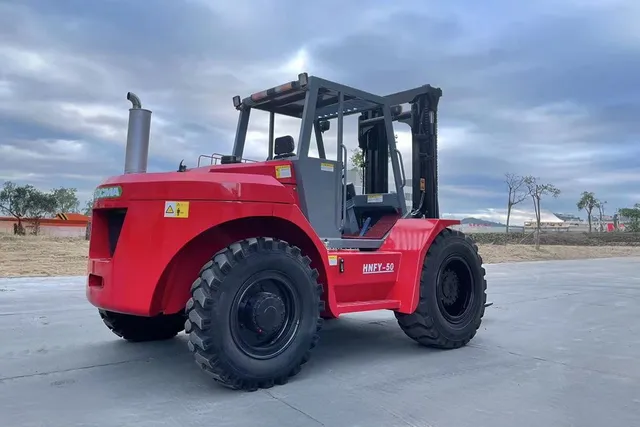 2025 Socma HNFY-50 Rough Terrain Forklift Rear Right View