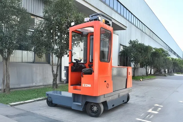 2025 Socma MQC50 All-Directional Electric Forklift Left Side View