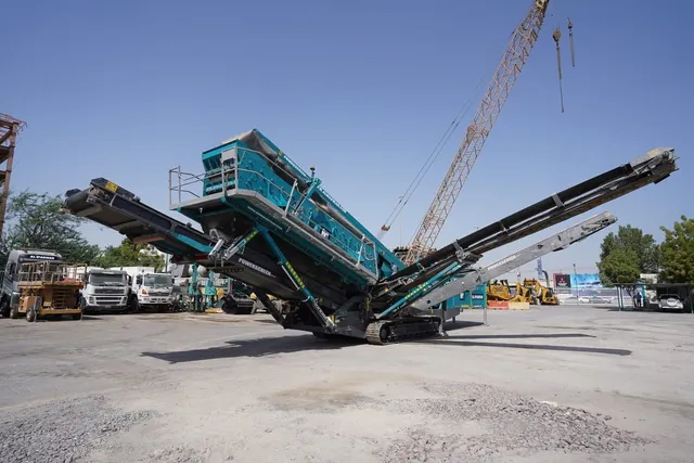 Rent Screening Machines: Aggregates, Minerals | Al Marwan