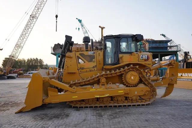 2022 Like-New Caterpillar Cat D8T Crawler Dozer Bulldozer Tractor