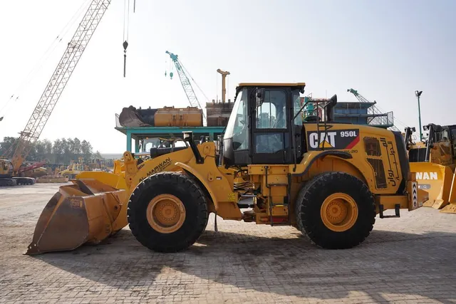 Used Cat 950L Medium Wheel Loader 2017 | Al Marwan