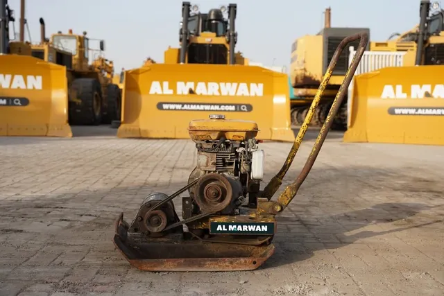 2002 Sakai PC100 Plate Compactor left side - Al Marwan Machinery