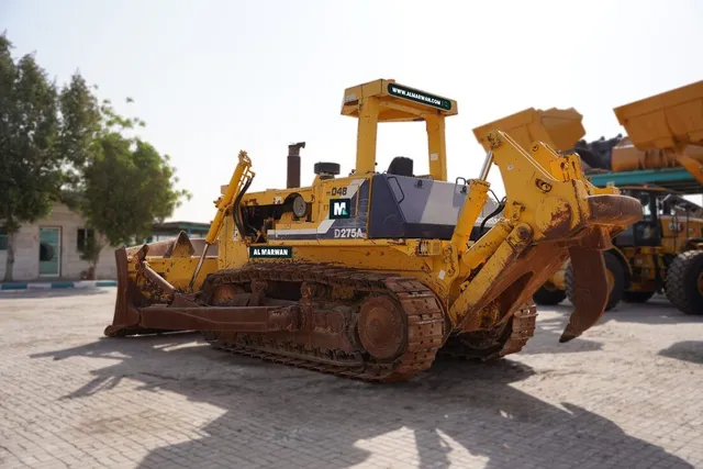 2004 Komatsu D275A-2 Bulldozer rear left view| Al Marwan Machinery