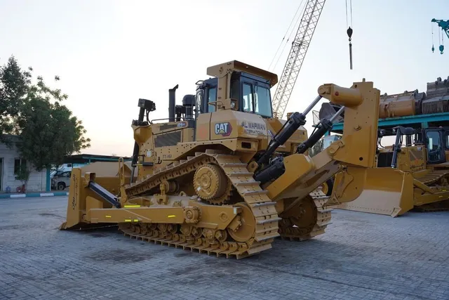 Like-New Cat D9 GC Large Bulldozer 2022 | Al Marwan
