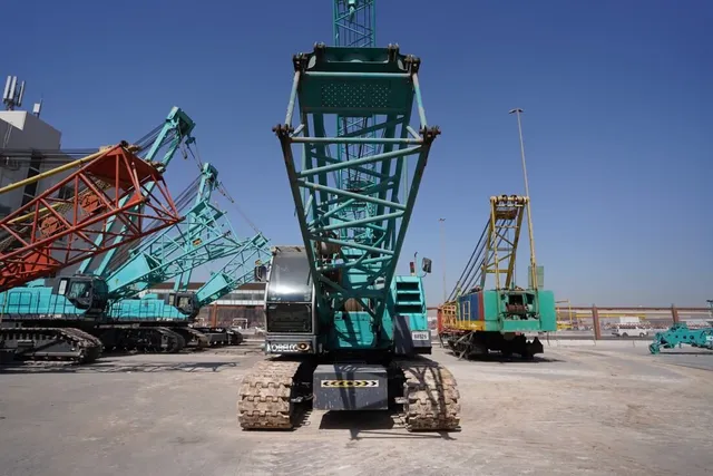 2009 Kobelco CKE800-1F Crawler Crane CRC-0254 Front view| Al Marwan Machinery