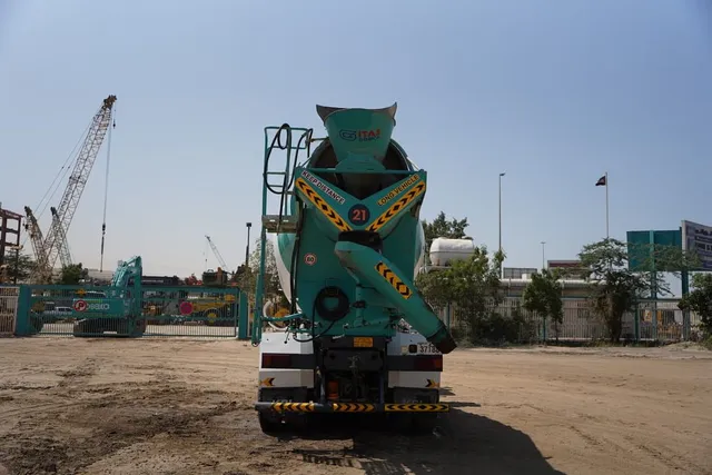 2004 Used MAN TGA 33.360 6X4 GORICA Concrete Mixer Truck