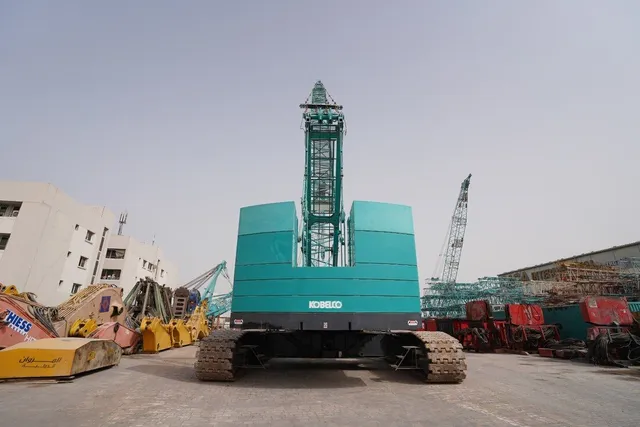 2015 Kobelco 7250S Crawler Crane CRC-0300 rear view- Al Marwan Machinery