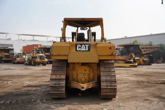 Used Caterpillar D6R Crawler Dozer 2011 | Al Marwan