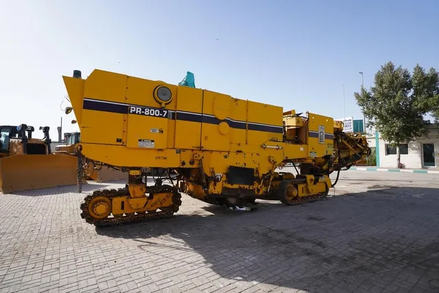 2001 CMI (Terex) PR800-7 Cold Miller rear right view - Al Marwan Heavy Machinery