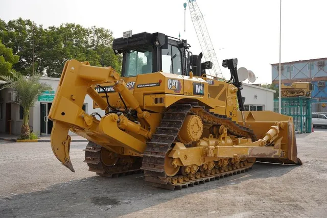 2021 Like-New Cat D8T Crawler Dozer Tractor