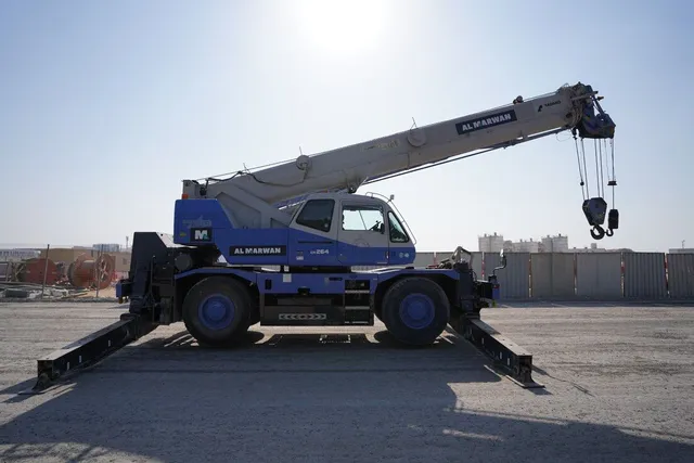 Used 2012 Tadano GR250N-2 Mobile Crane 42 ton Rough Terrain All Terrain Crane Heavy Lifting Solution