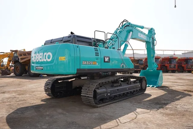 New Kobelco SK520 Crawler Excavator | Al Marwan