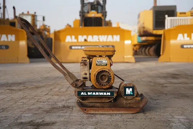 2005 Sakai PC100 Plate Compactor right side - Al Marwan Machinery