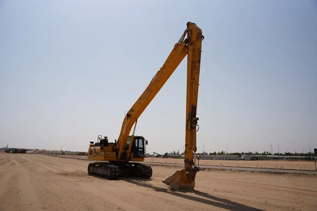2019 Komatsu PC300-8M0 Standard Boom Excavator EX-0418 - Al Marwan